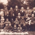 Familie Jahnke, Haase u.a. anlässlich der "Nachwanderung" von Lydia Janke mit ihren Kindern zu ihrem Mann Wilhelm Janke nach Kanada